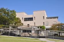 御井図書館