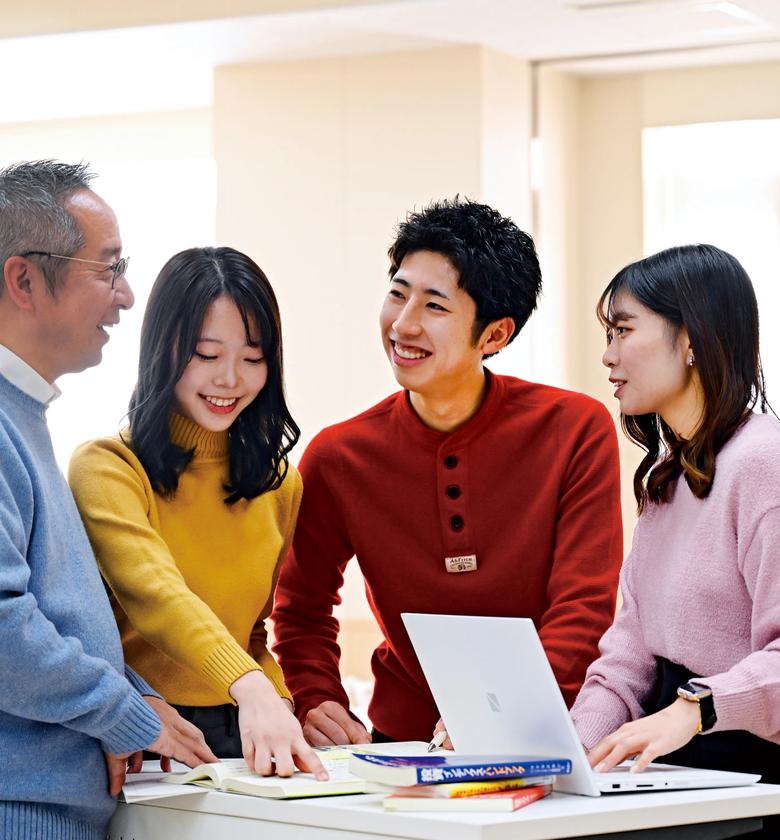 経済学科