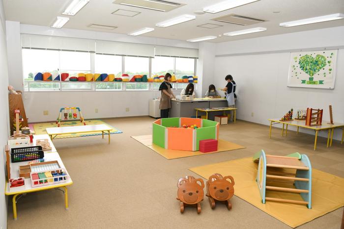 つどいの広場（えみくる）